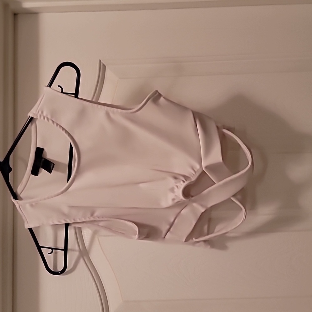 Fancy top with cuteness on tummy